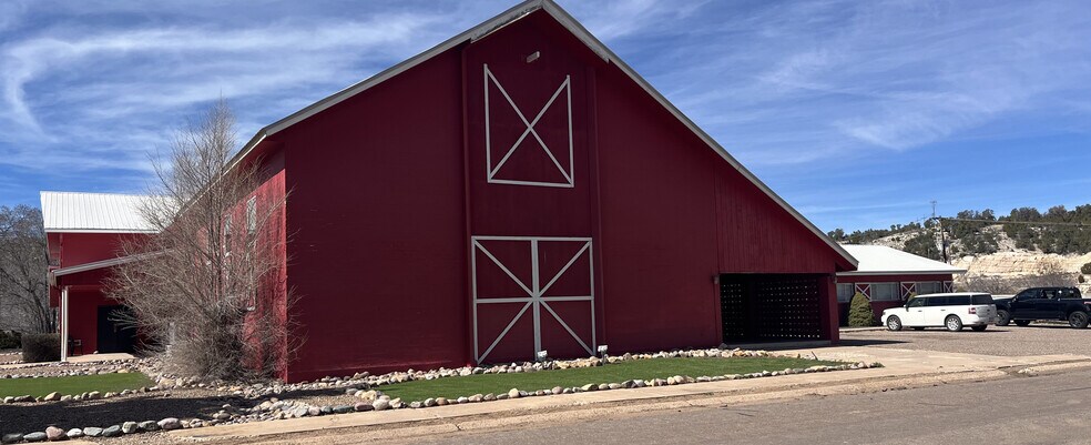 More Photos Of 3402 Kimball St, Heber Freestanding For Sale