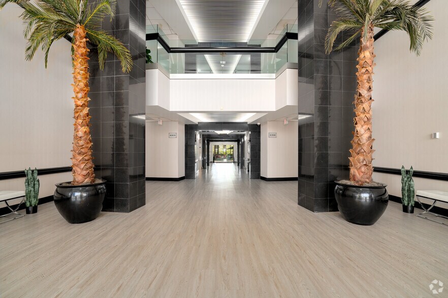 More Photos Of 1211 State Road 436, Orlando Office For Lease