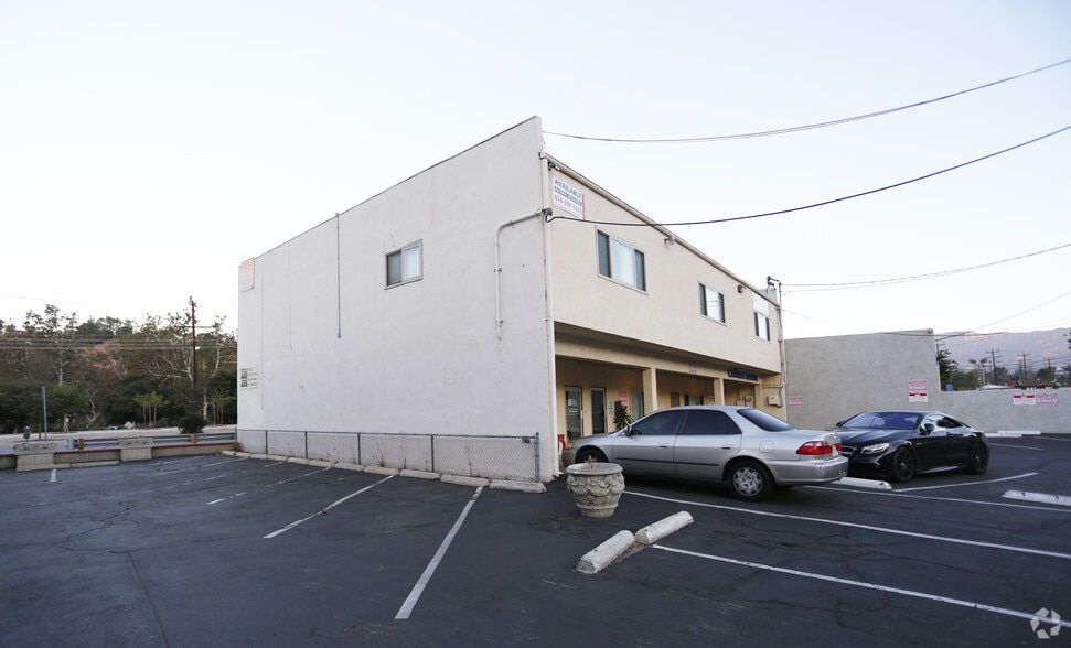 More Photos Of 1528 Canada Blvd, Glendale Medical For Lease