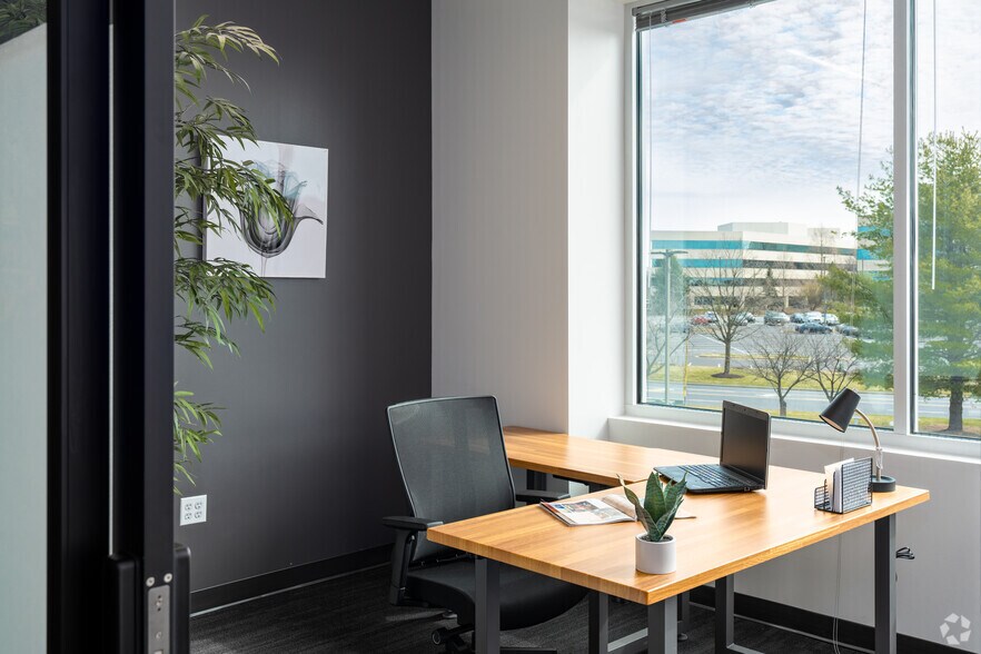 More Photos Of 8865 Stanford Blvd, Columbia Coworking Space