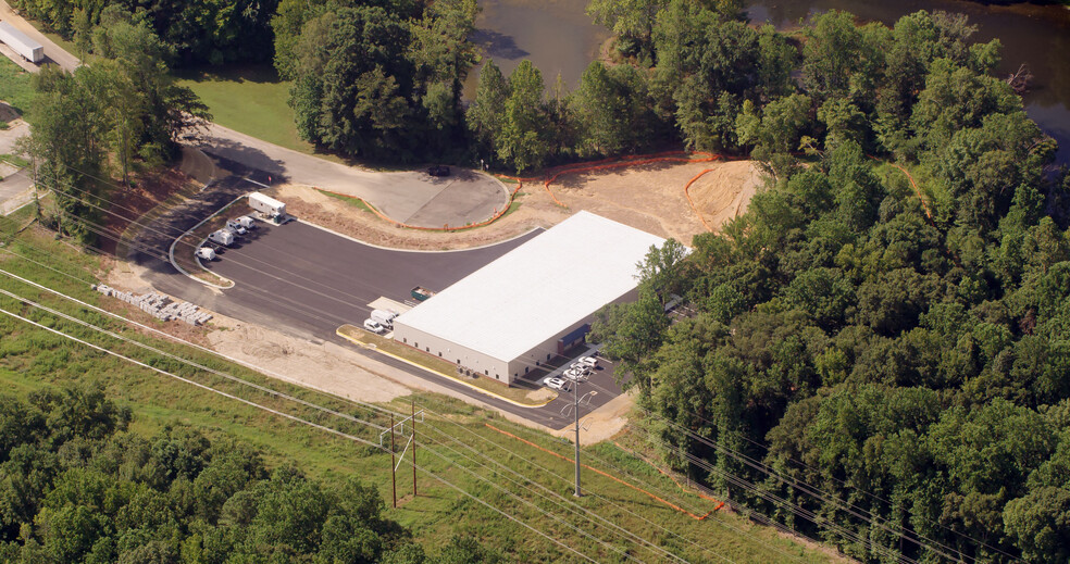 Primary Photo Of 144-A Stafford Ct, Williamsburg Warehouse For Sale