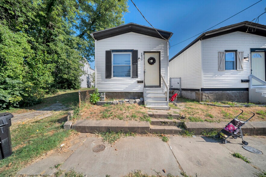 More Photos Of 3016 River Park Dr, Louisville Specialty For Sale