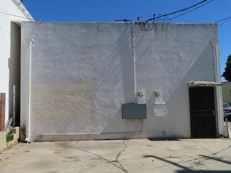 More Photos Of 8471 S Van Ness Ave, Inglewood Loft Creative Space For Sale