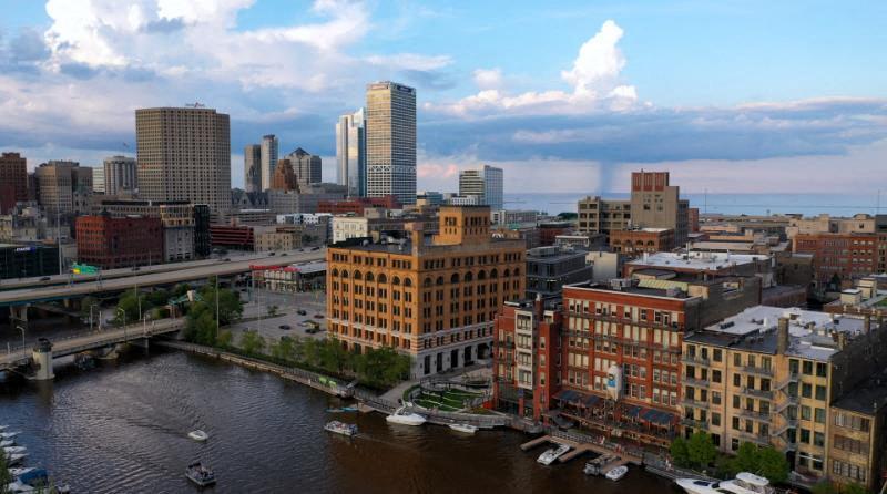 More Photos Of 309 N Water St, Milwaukee Medical For Lease