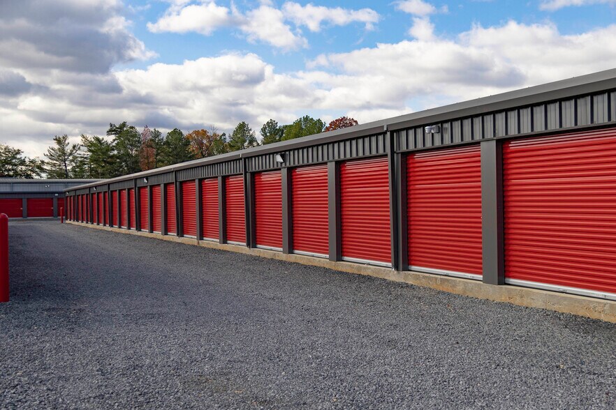 More Photos Of 4915 Highway 58, Chattanooga Self Storage For Sale