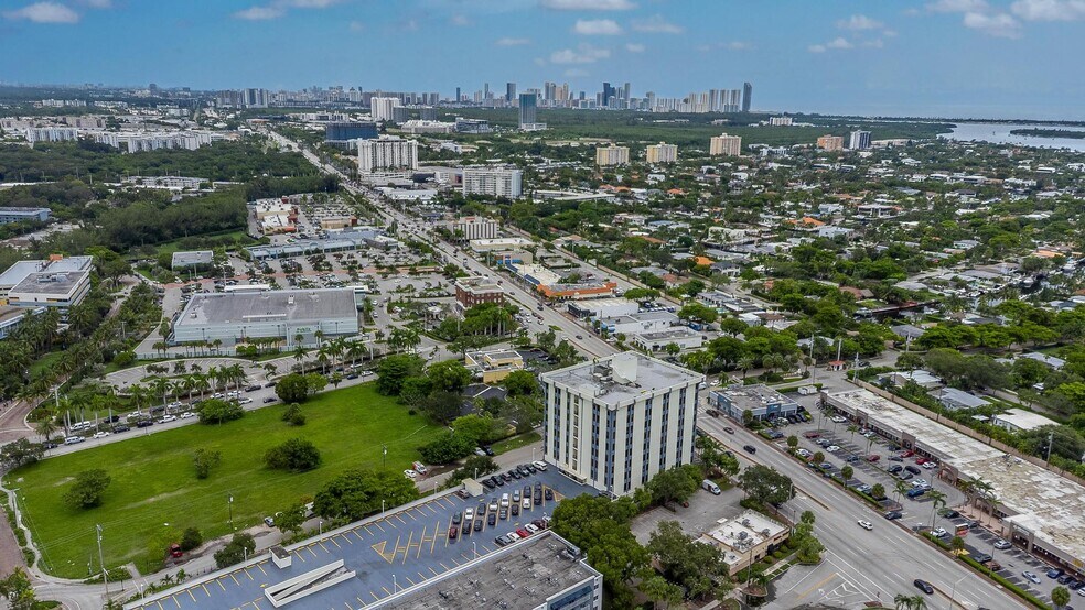 More Photos Of 12550 Biscayne Blvd, North Miami Medical For Sale