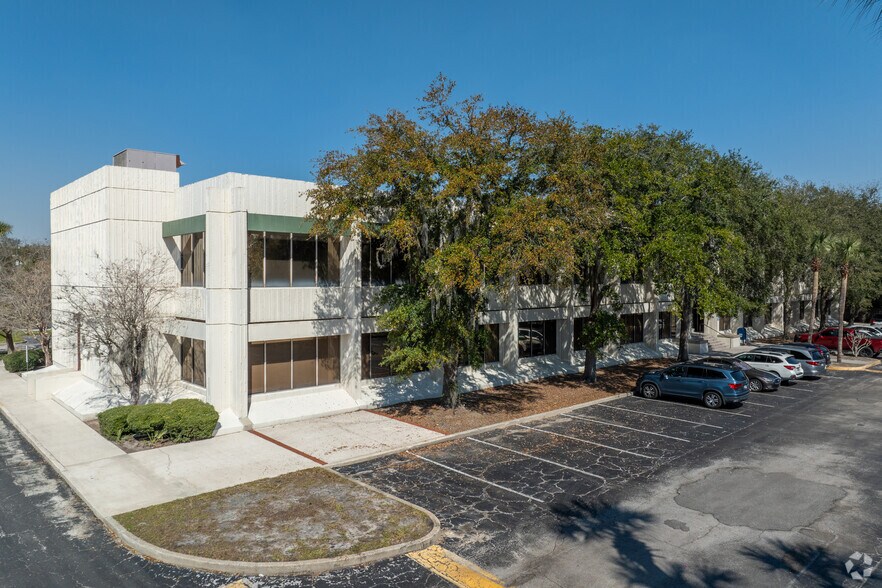 More Photos Of 101 Century 21 Dr, Jacksonville Office For Lease
