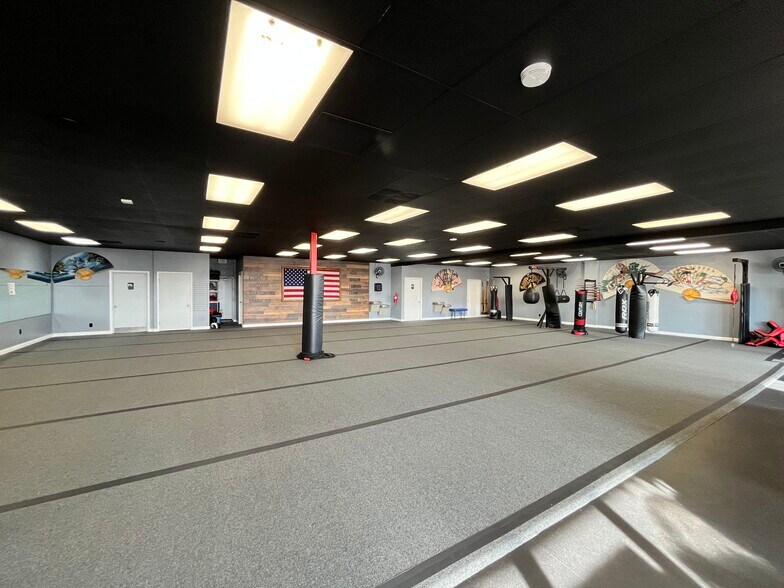 More Photos Of 1722-1784 W 12600 S, Riverton Unknown For Lease