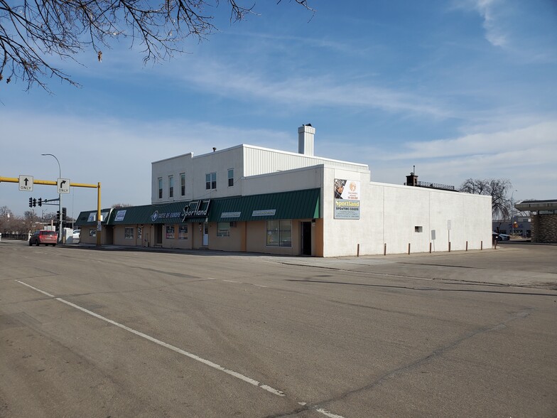 501 Main Ave, Moorhead, MN 56560 - Retail For Lease Cityfeet.com