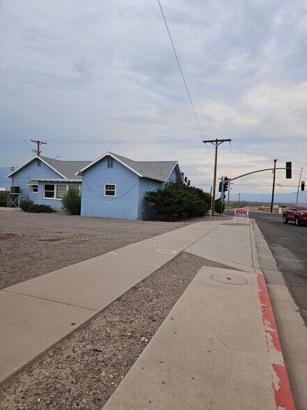 More Photos Of 1431 W Thatcher Blvd, Safford General Retail For Sale