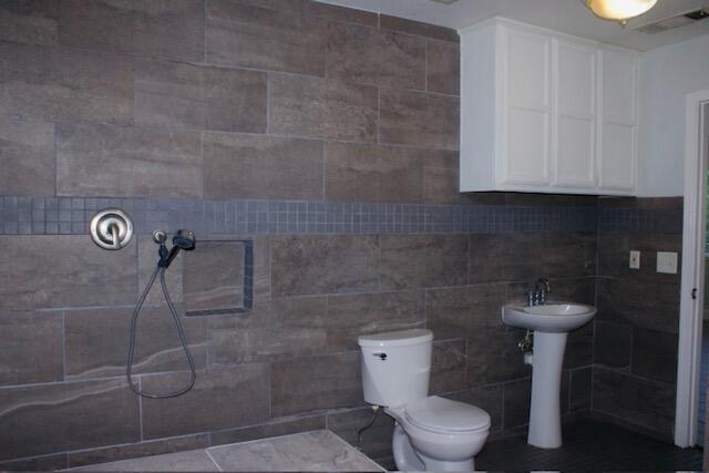 More Photos Of 20015 Road 212, Lindsay Healthcare For Sale