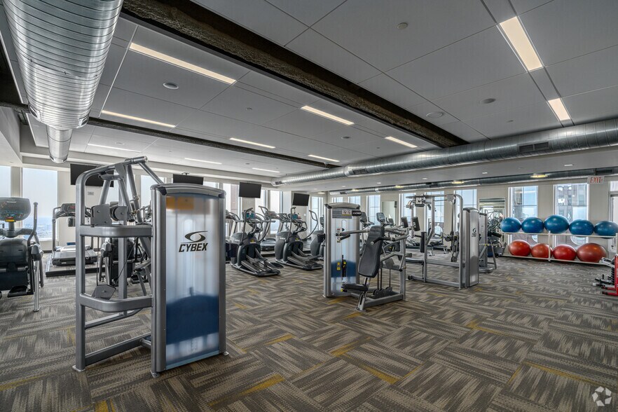 More Photos Of 1717 Arch St, Philadelphia Office For Lease