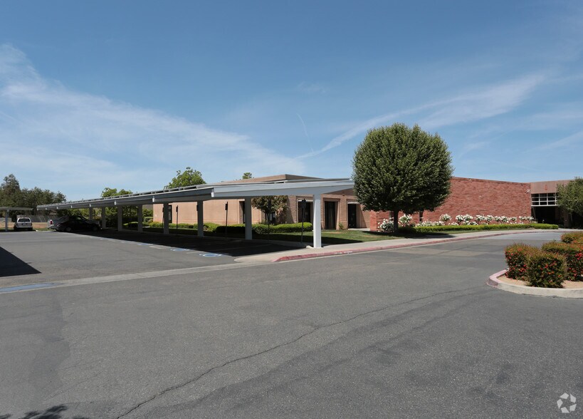 More Photos Of 275 W Herndon Ave, Clovis Medical For Lease