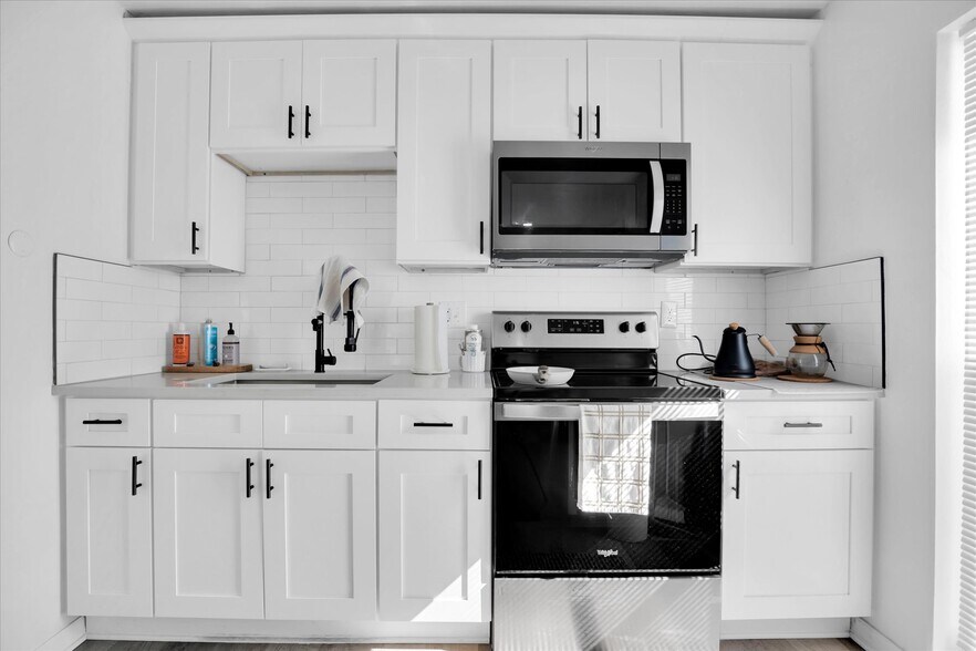 More Photos Of 885 Beltrees St, Dunedin Apartments For Sale