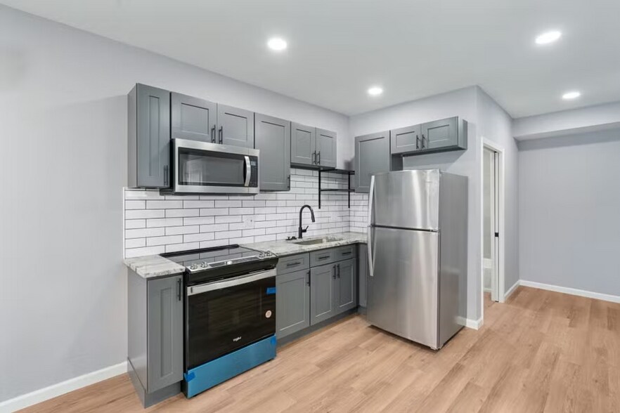More Photos Of 786-792 Thomas Ave, Columbus Apartments For Sale