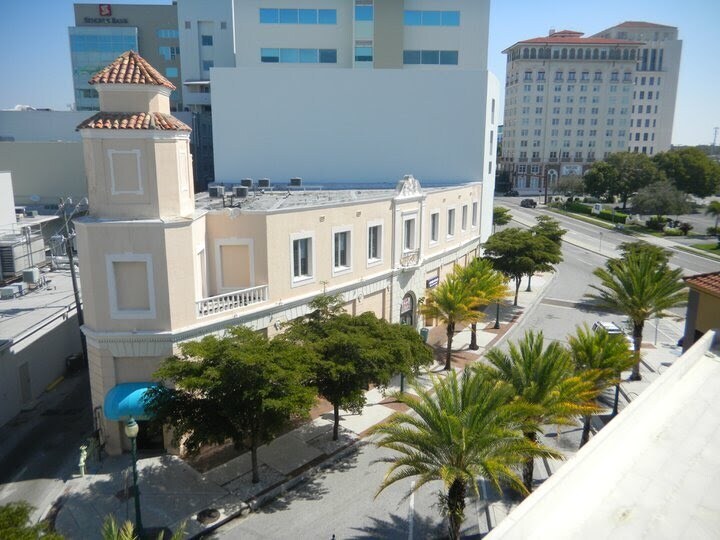 More Photos Of 1927 Ringling Blvd, Sarasota Freestanding For Sale