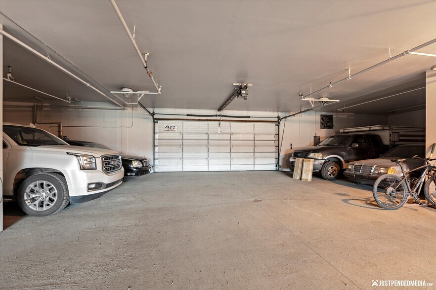 More Photos Of 1227 W 9th Ave, Anchorage Office Residential For Sale