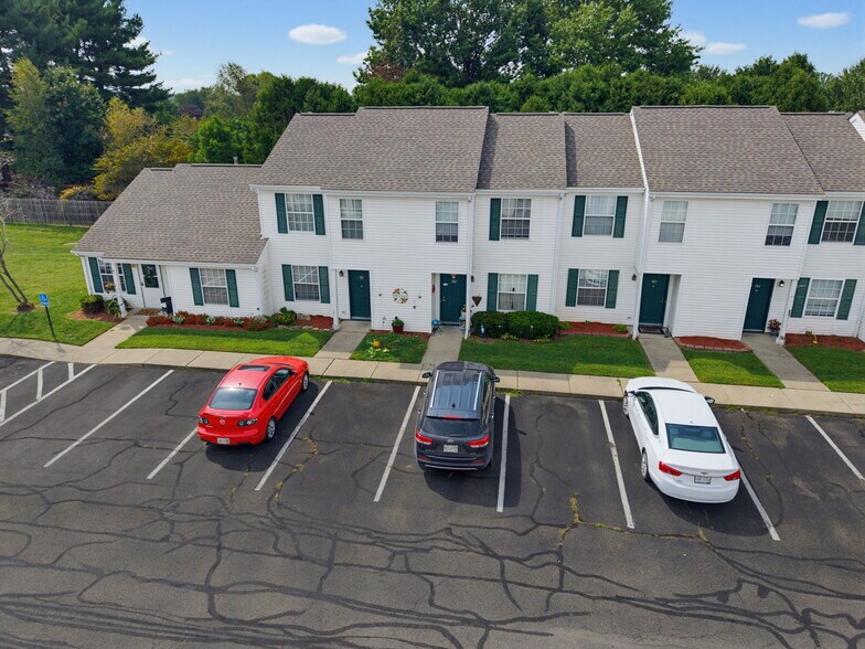 More Photos Of 600 Plainfield Rd, West Lafayette Apartments For Sale