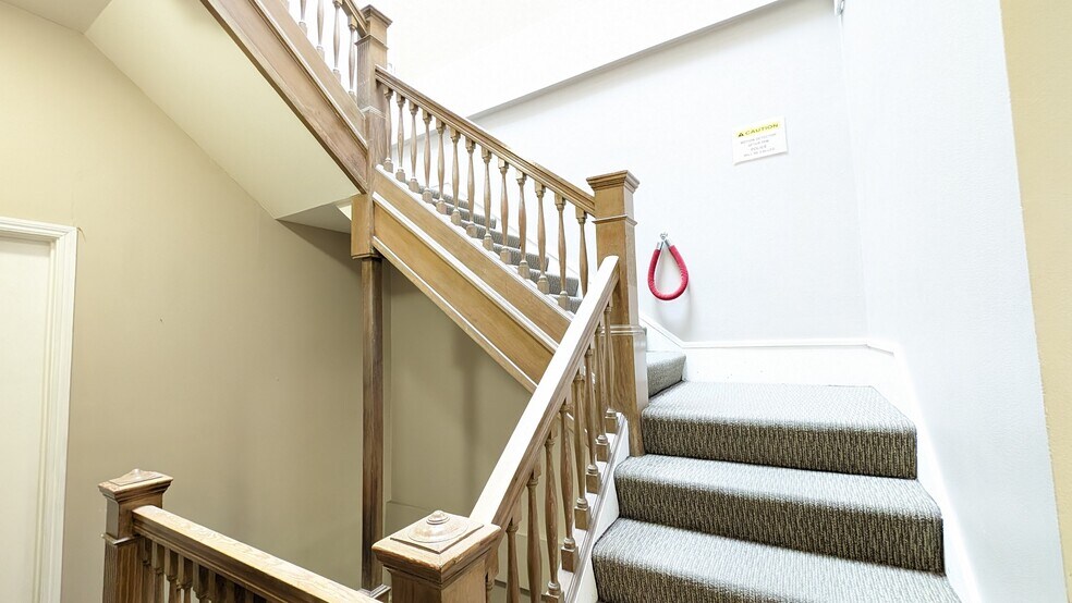 More Photos Of 401-405 Sansome St, San Francisco Office For Lease