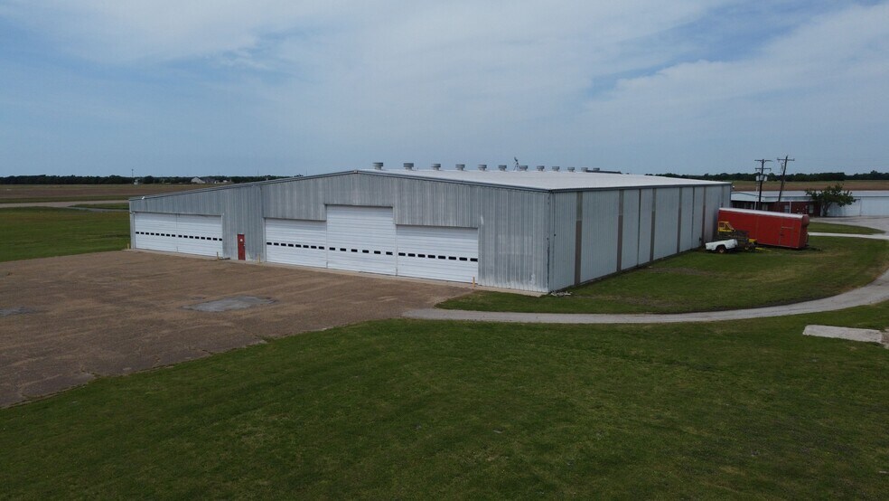 More Photos Of County Road 2616, Caddo Mills Airport For Sale