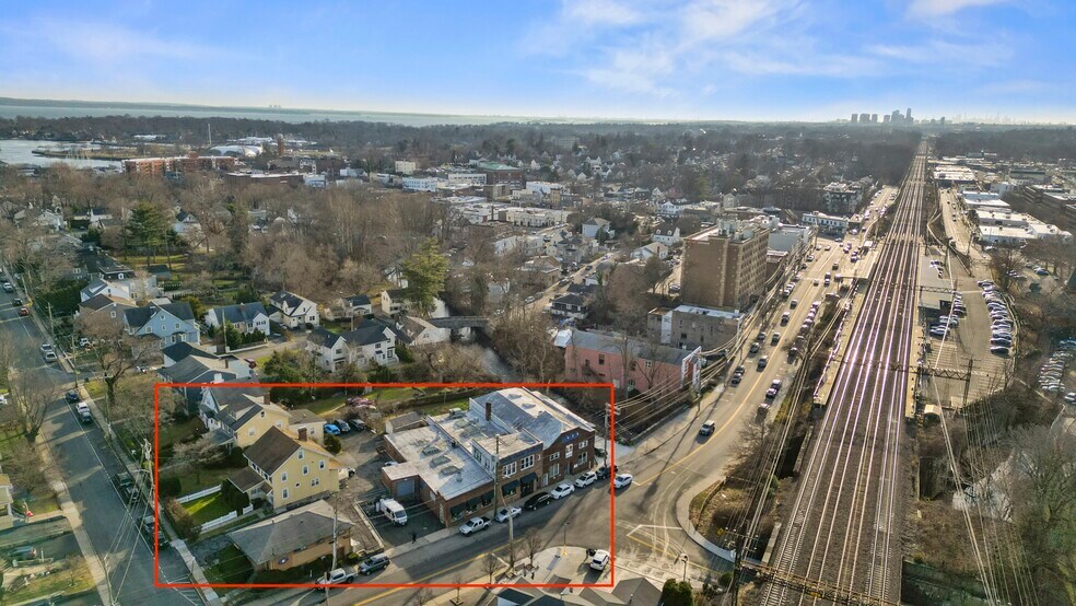 More Photos Of , Mamaroneck Unknown For Sale