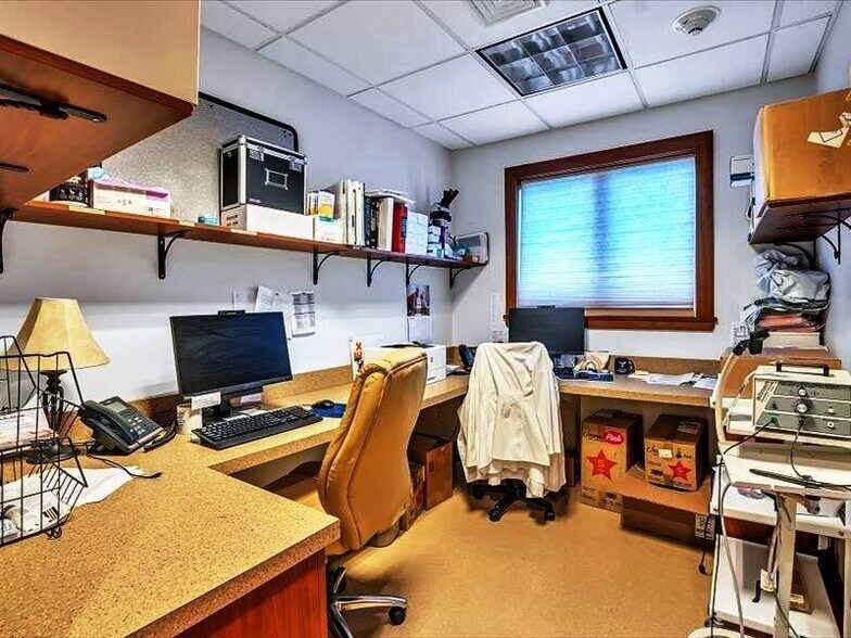 More Photos Of 6 Country Club Rd, West Oneonta Office For Sale
