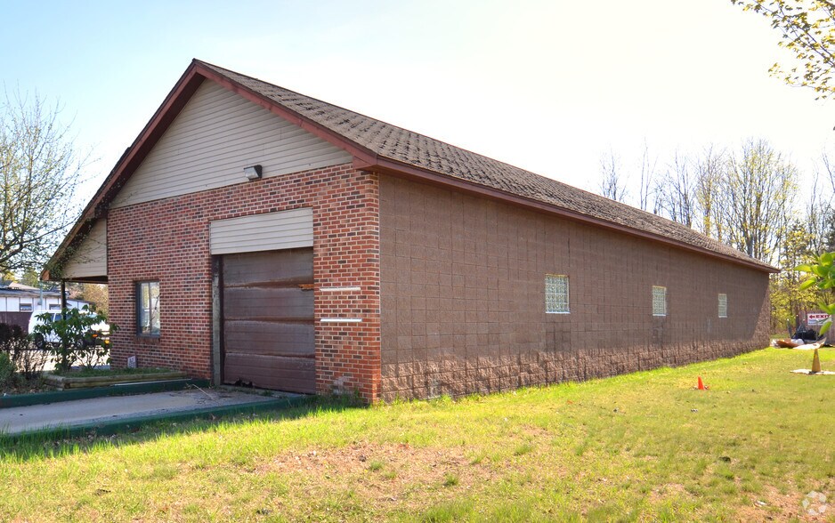 More Photos Of 919 State Route 9, Queensbury Carwash For Sale