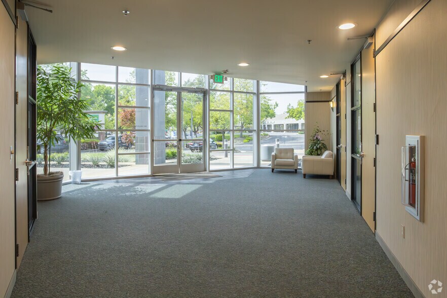 More Photos Of 785 Orchard Dr, Folsom Office For Lease