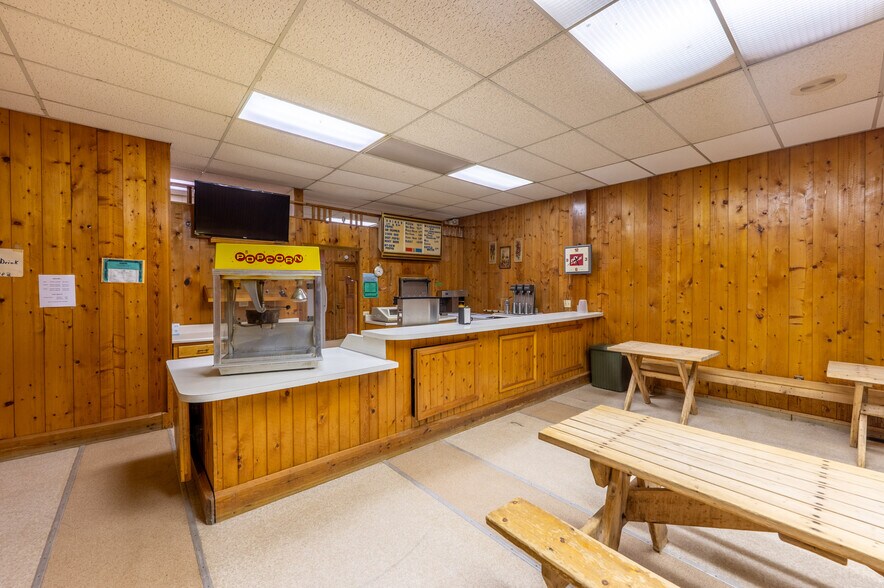 More Photos Of 6297 Columbia Rd NW, Dover Specialty For Sale