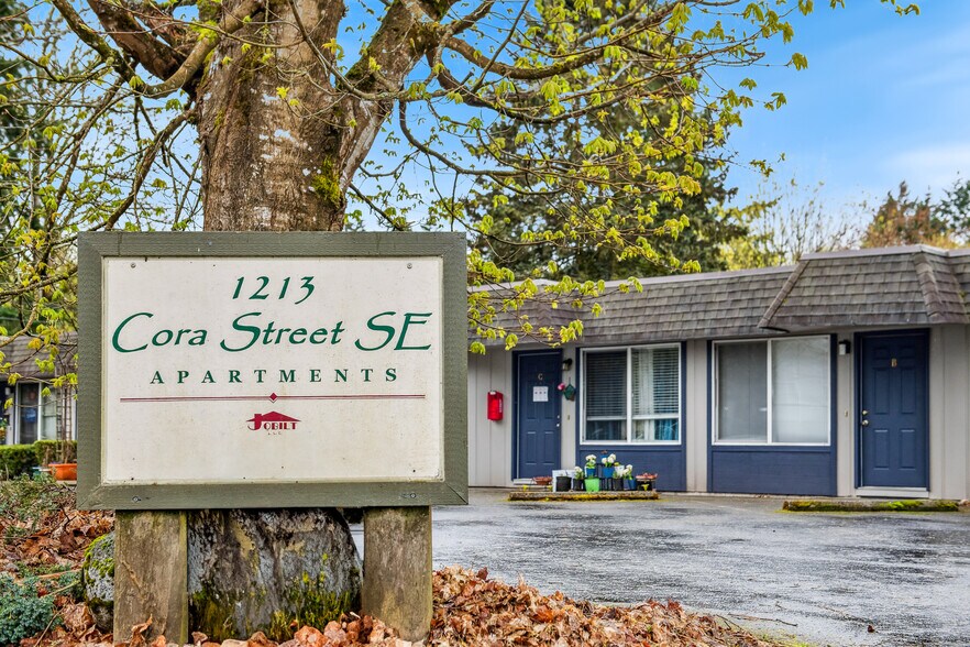 More Photos Of 1213 Cora St SE, Lacey Apartments For Sale