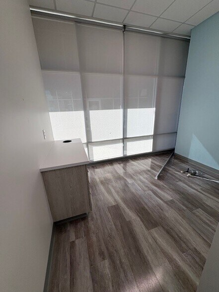 More Photos Of 1124 Merchants Way, O'Fallon Medical For Lease