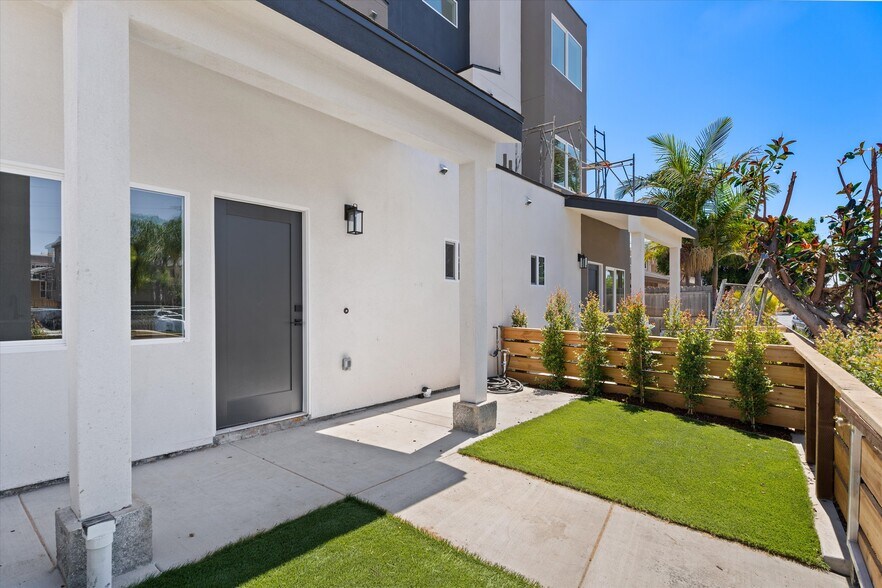 More Photos Of 2139 Balboa Ave, San Diego Apartments For Sale