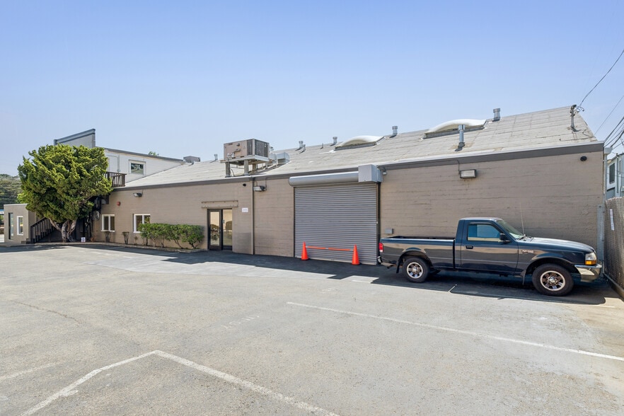 More Photos Of 1145 California Dr, Burlingame Storefront For Lease