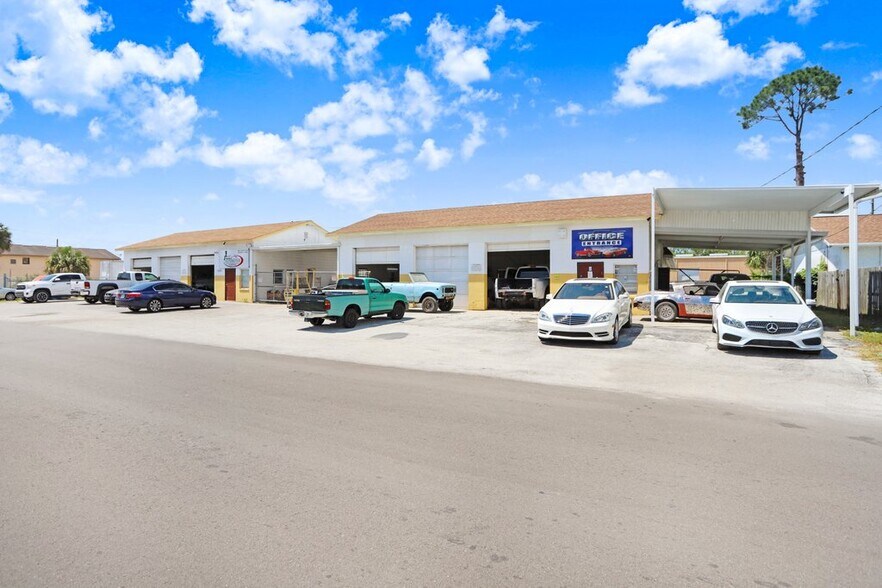 More Photos Of 6801 Tower Dr, Hudson Service For Lease