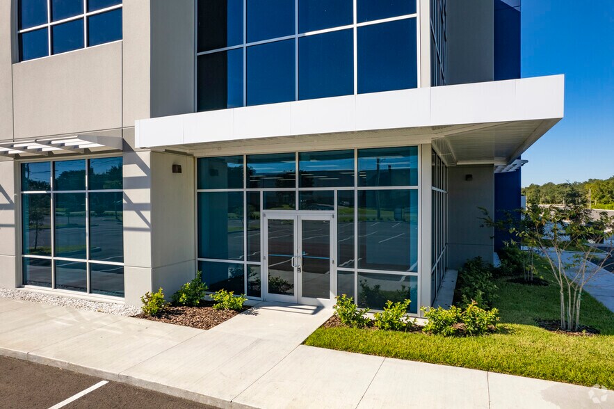 More Photos Of 3075 Whitten Rd, Lakeland Warehouse For Lease