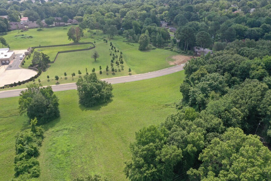 More Photos Of S Vancouver Ave @ W Main, Russellville Land For Sale