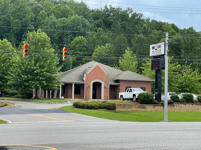 More Photos Of 2723 Pelham Pky, Pelham Bank For Sale