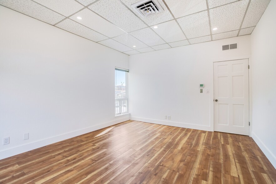 More Photos Of 700 E St, San Rafael Loft Creative Space For Lease