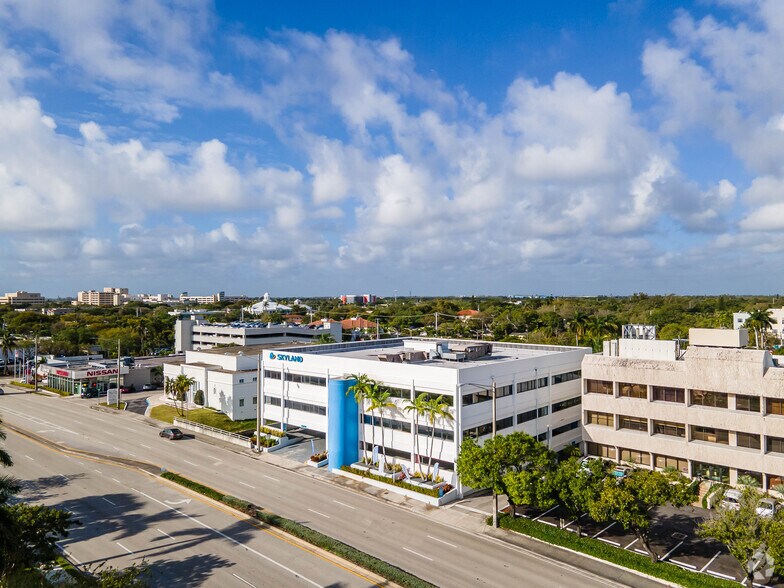 More Photos Of 955 S Federal Hwy, Fort Lauderdale Loft Creative Space For Sale