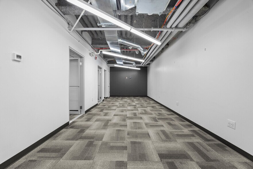 More Photos Of 88-94 Elm St, Rochester Office Residential For Lease