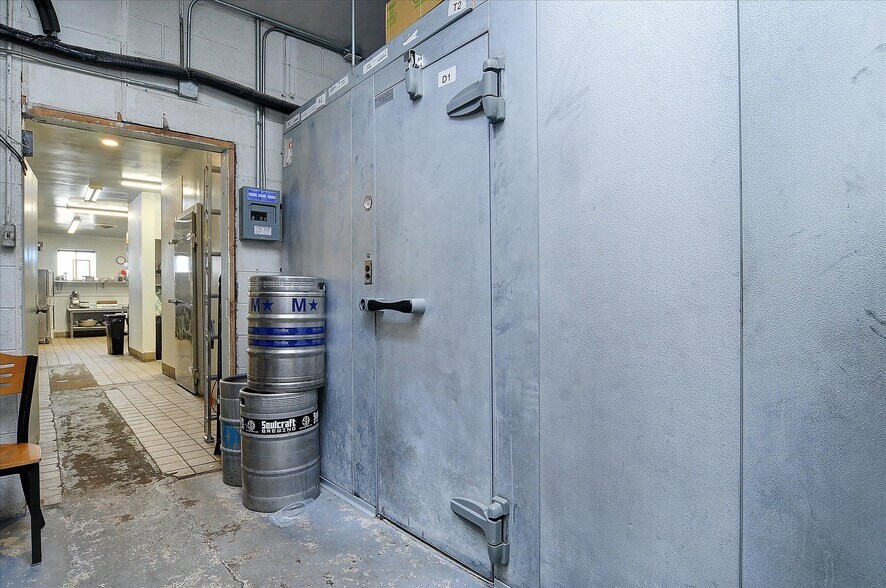More Photos Of 720 E 50 Hwy, Salida Restaurant For Sale