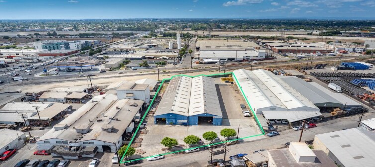 Primary Photo Of 10735 S Sessler St, South Gate Warehouse For Sale