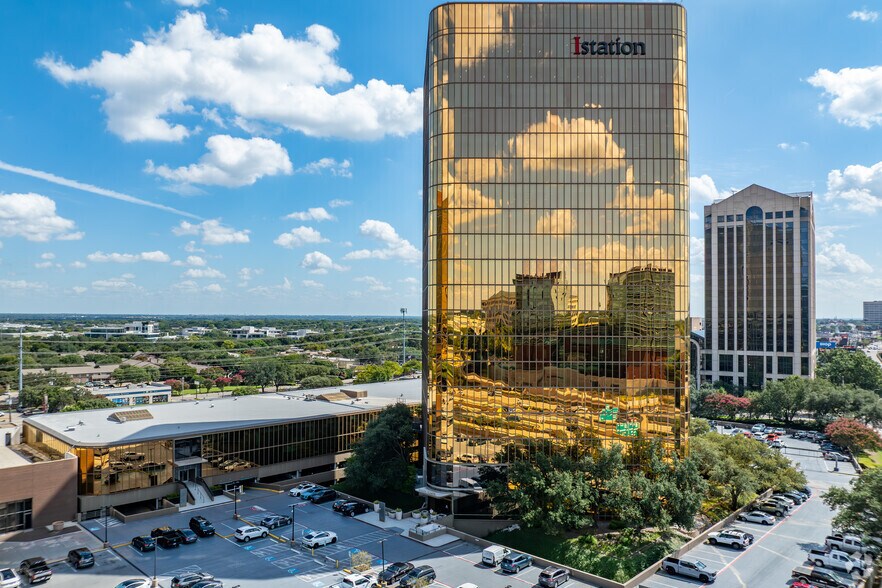 More Photos Of 8150 N Central Expy, Dallas Office For Lease