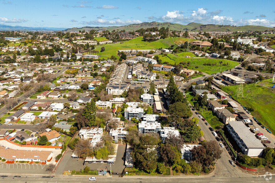 More Photos Of 201 Avian Dr, Vallejo Apartments For Sale