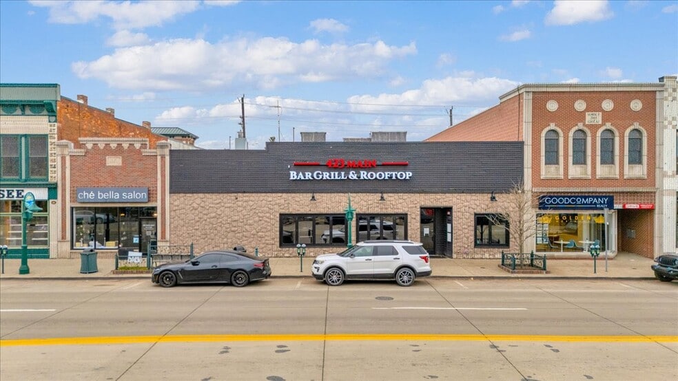 More Photos Of 500 Romeo Rd, Rochester Apartments For Sale