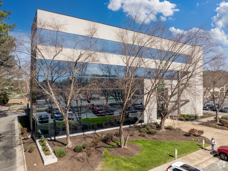 More Photos Of 603 Pilot House Dr, Newport News Office For Sale