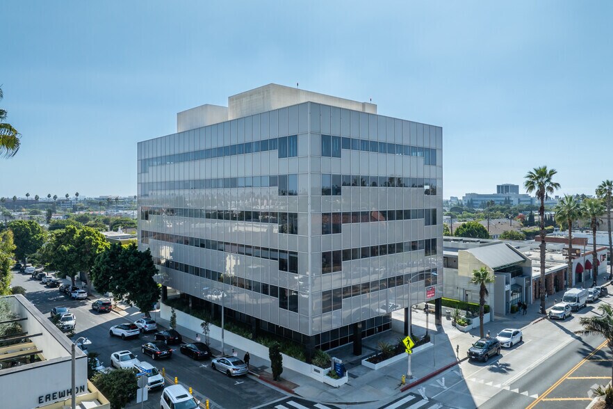 More Photos Of 2730 Wilshire Blvd, Santa Monica Medical For Lease