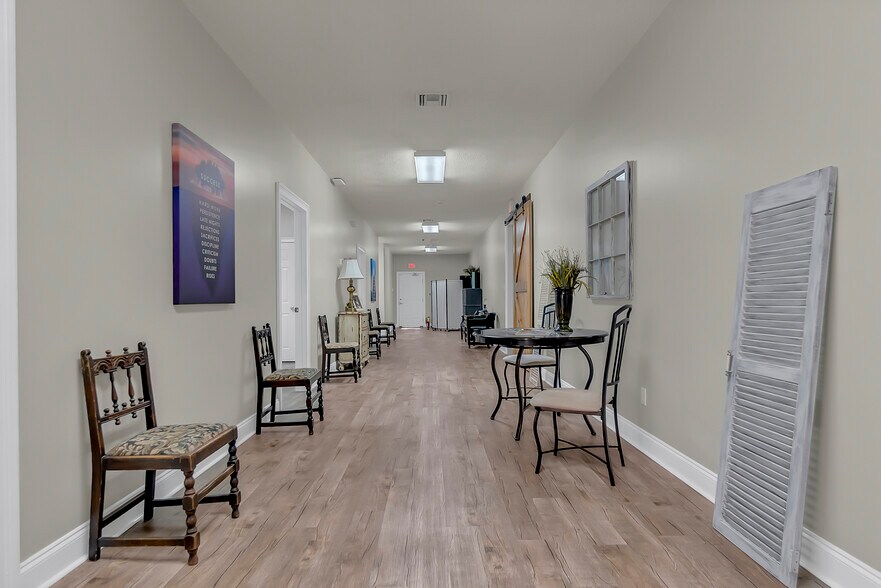 More Photos Of 1501 US Highway 19 S, Leesburg Office For Sale