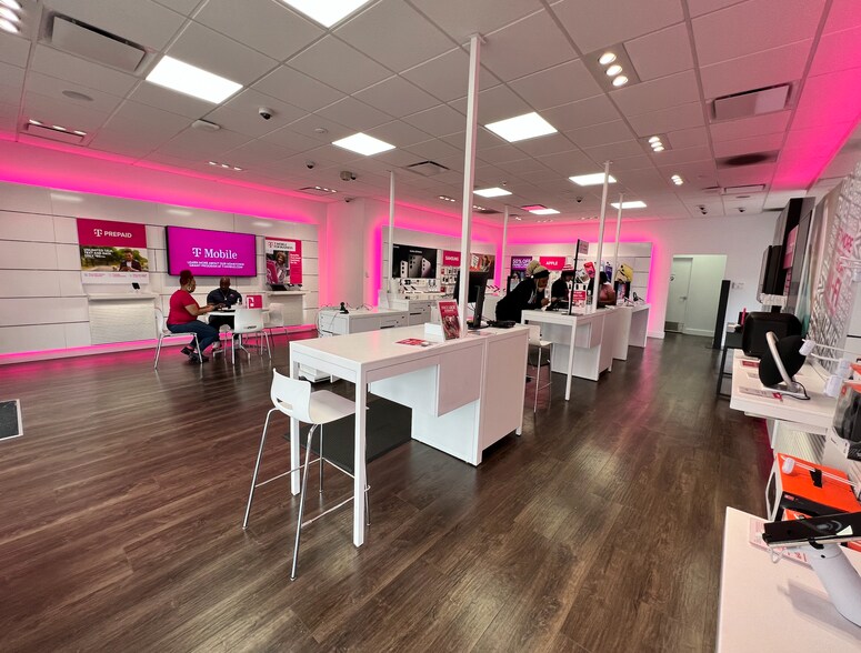 More Photos Of 9190 Parkway E, Birmingham Freestanding For Sale