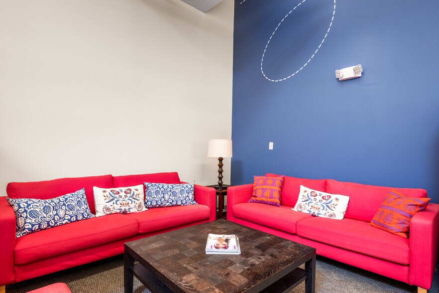 More Photos Of 38 Plains Rd, Essex Light Manufacturing For Lease